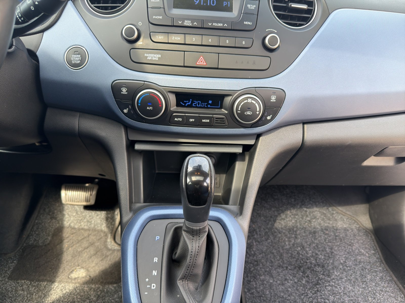 Hyundai i10 1.2 Sytle el. SD Glas Sitzh. Automatik Klima — photo 11