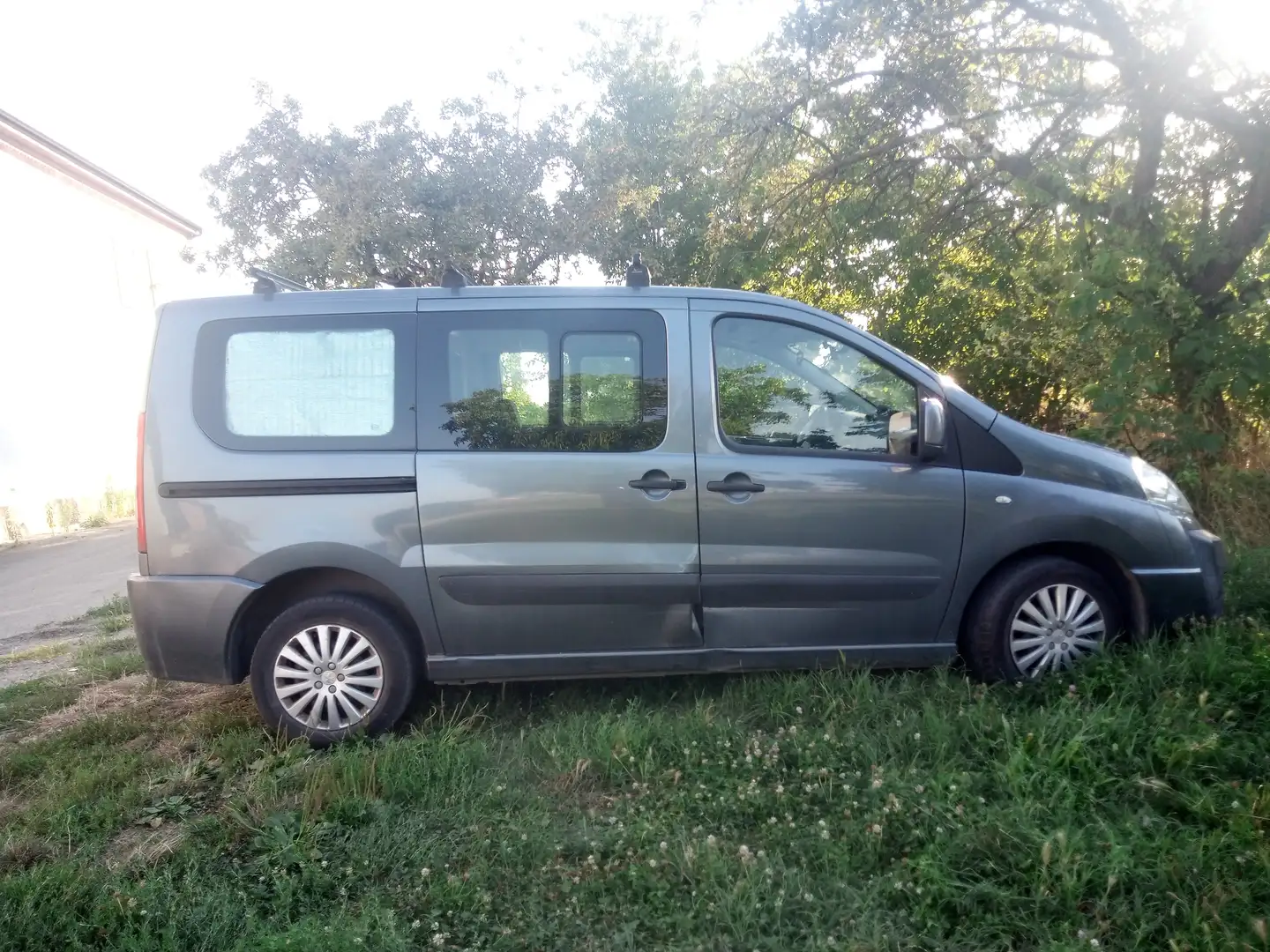 Peugeot Expert Expert Tepee 2.0 HDi 125CV FAP PC Allure 6P Grigio - 2