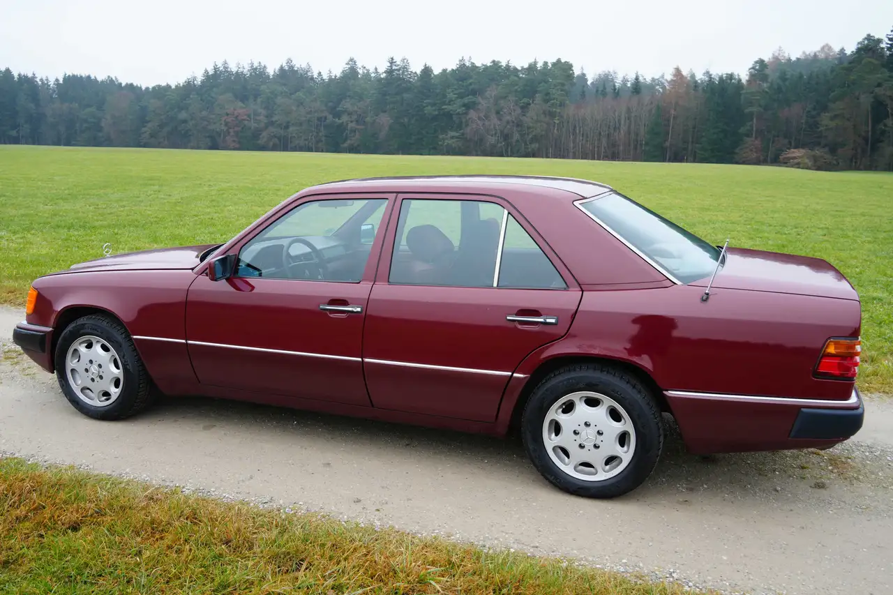 Mercedes-Benz E 230 230 E, foto 5