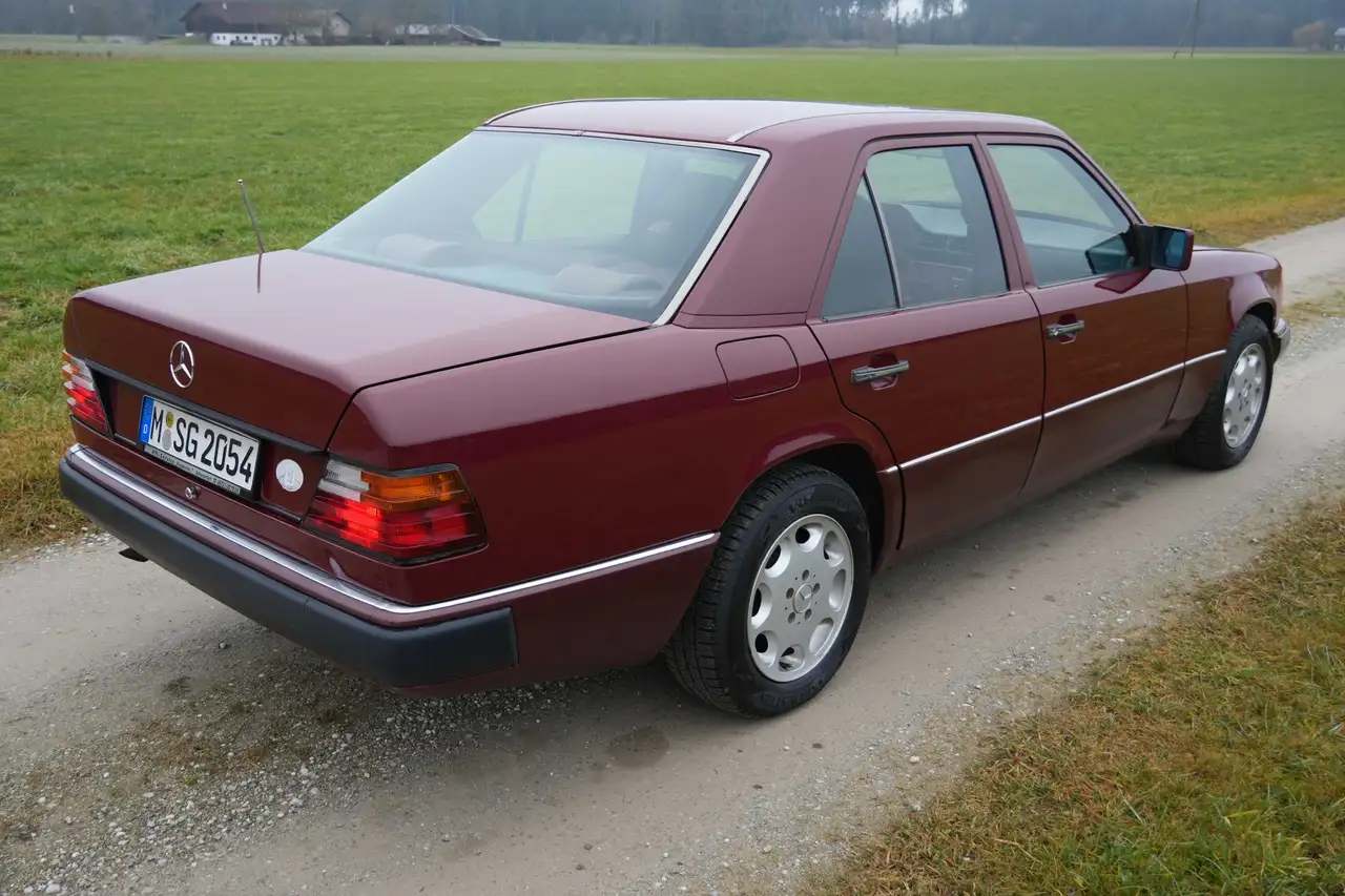 Mercedes-Benz E 230 230 E, foto 8