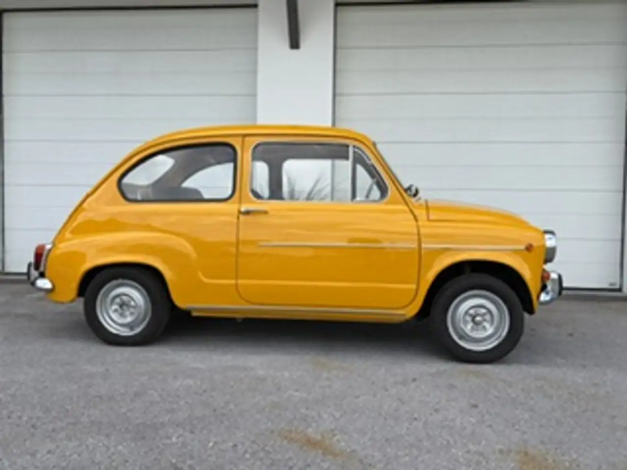 SEAT 600 E Oldtimer, foto 2
