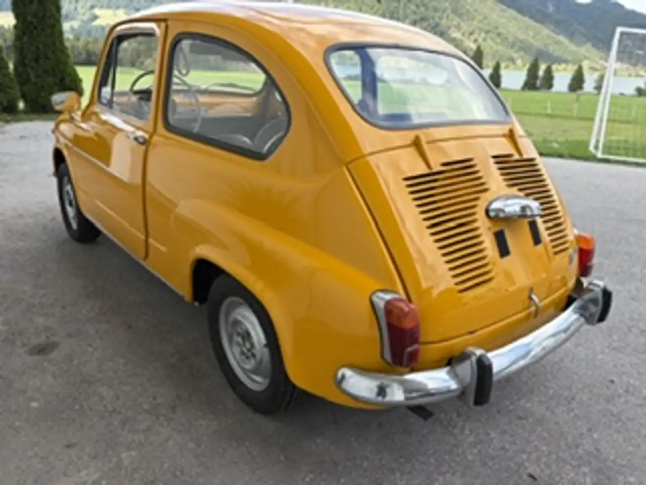 SEAT 600 E Oldtimer, foto 3