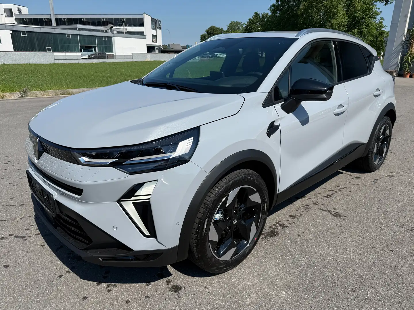Renault Captur TCe 115 Techno Navi Kamera Grau - 1