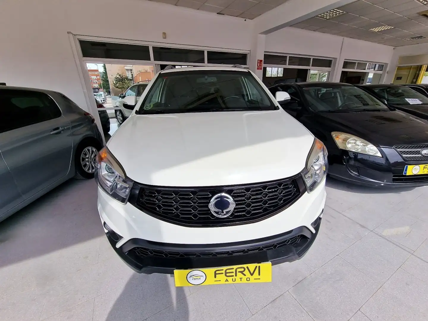 SsangYong Korando D20T Premium 4x2 Blanco - 2