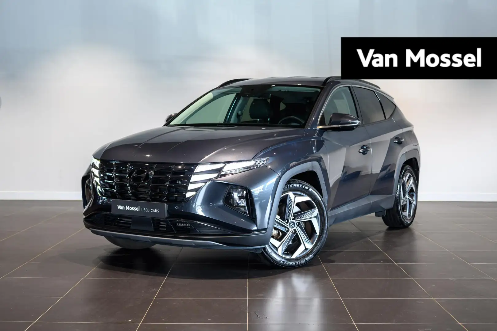 Hyundai TUCSON 1.6 T-GDi HEV Hybrid 4x4 Techno Gris - 1
