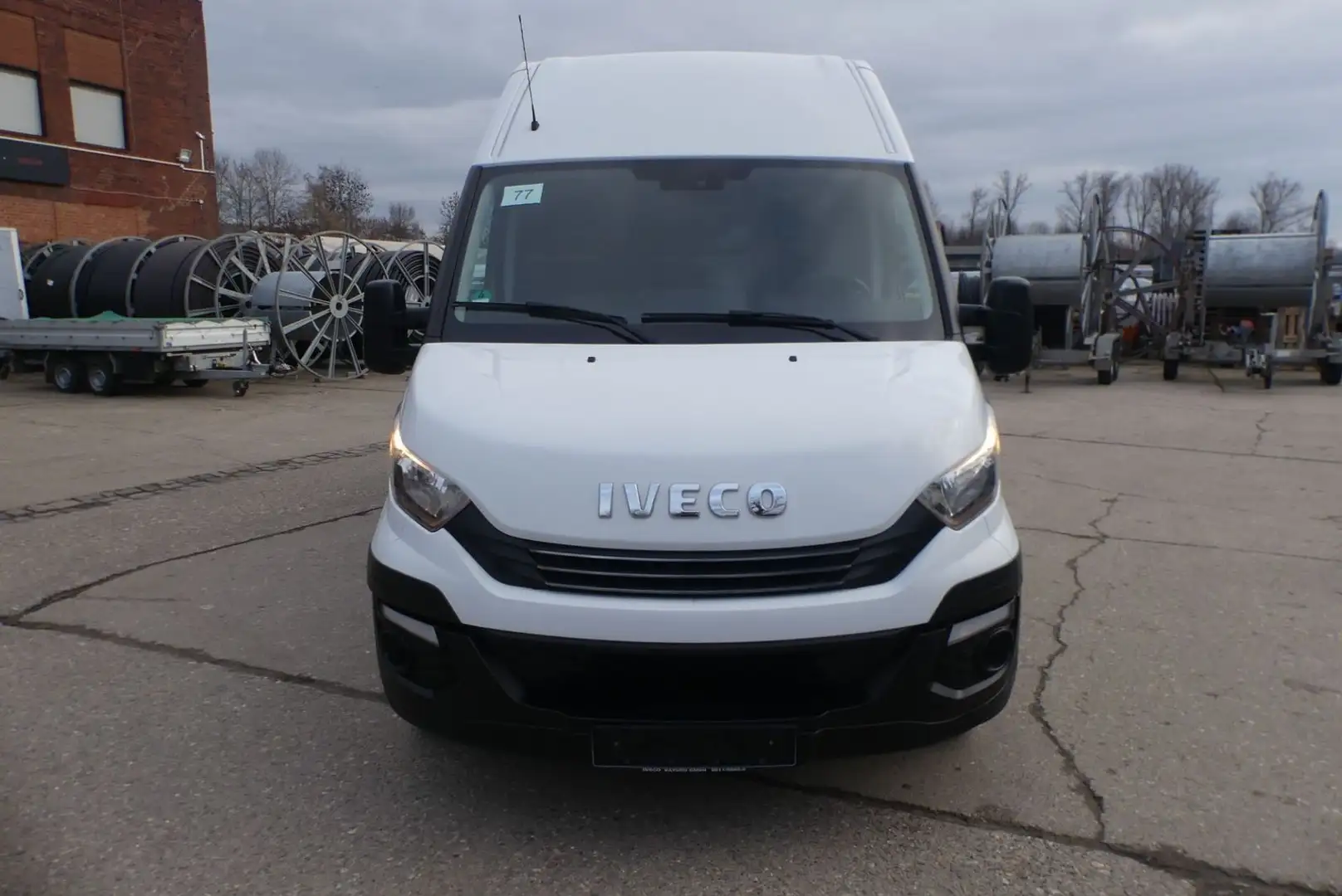 Iveco Daily 2.3 Maxi L5H2*Automatik*Klima*Luftfederung Blanc - 2