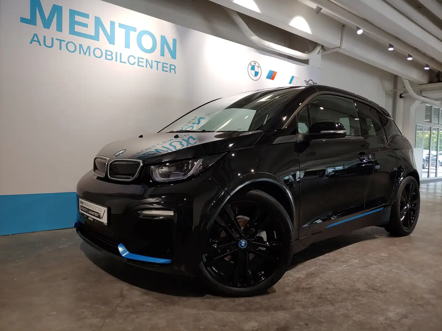BMW i3 s 120Ah/ad.LED/Navi/DAB/20" Zwart - 1