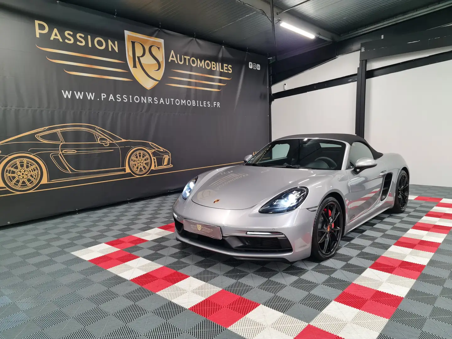 Porsche 718 PORSCHE 718 BOXSTER GTS 2.5L 365 CH Zilver - 1
