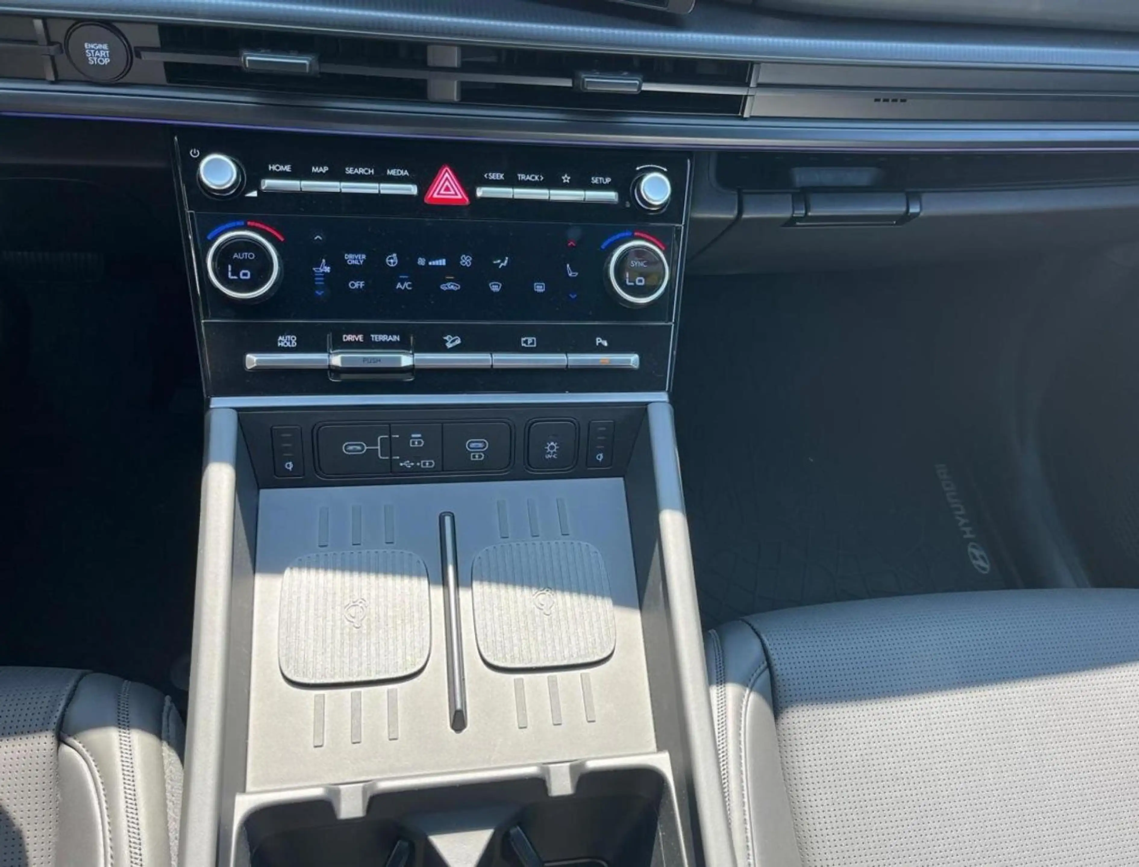 Hyundai SANTA FE 1.6T-GDI Blackline Hybrid 2WD 5-Sitz — photo 13