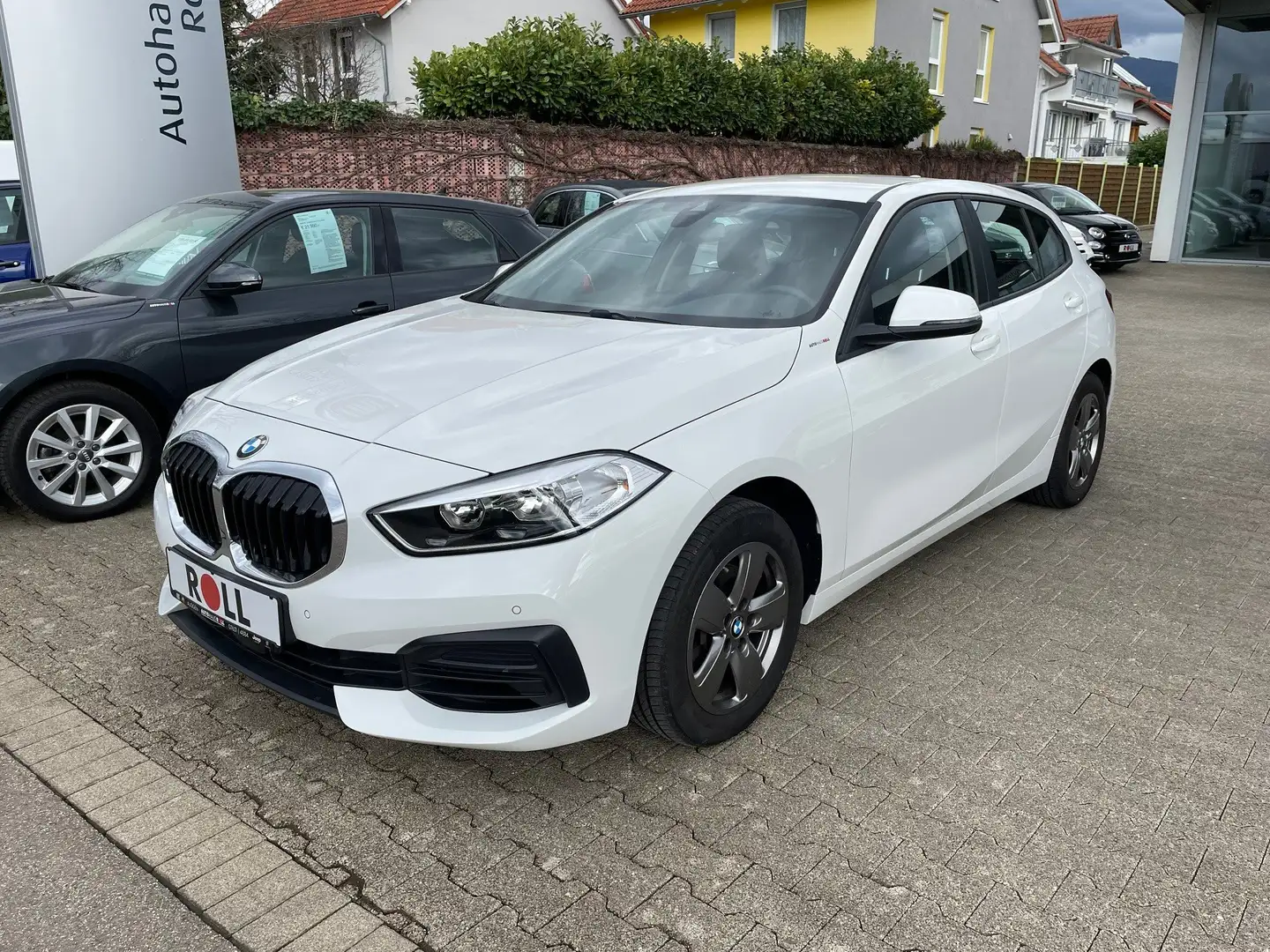 BMW 118 118 i Advantage Weiß - 1