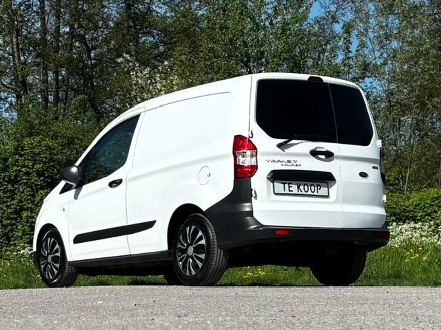 Ford Transit Courier 1.0 Trend Wit - 2