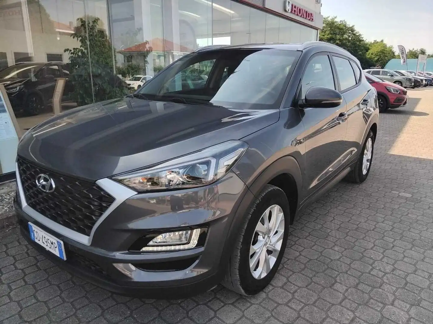 Hyundai TUCSON 2ª serie 1.6 CRDi XTech Grau - 2