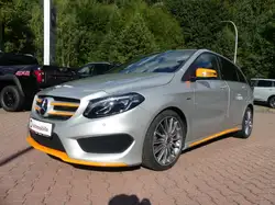 Mercedes-Benz B 180 1.6*PDC*SHZ*Navi*LED*Klima*Automatik*BT*LM