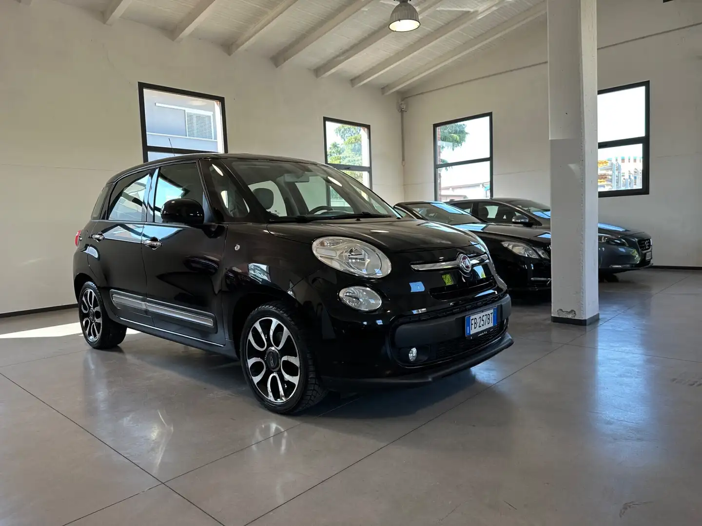 Fiat 500L Living 1.3 Multijet 95 CV Lounge Nero - 2
