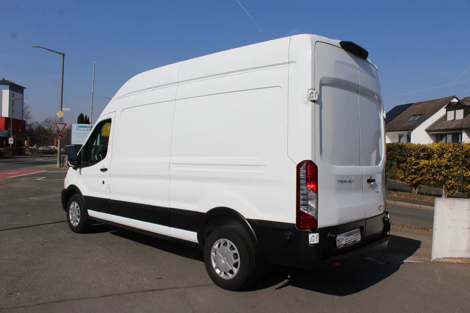 Ford Transit Trend 350 L3H3*Express Line*ACC*Navi*PDC*Kamera Weiß - 2