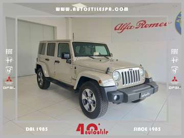 2.8 CRD Unlimited Sahara Auto