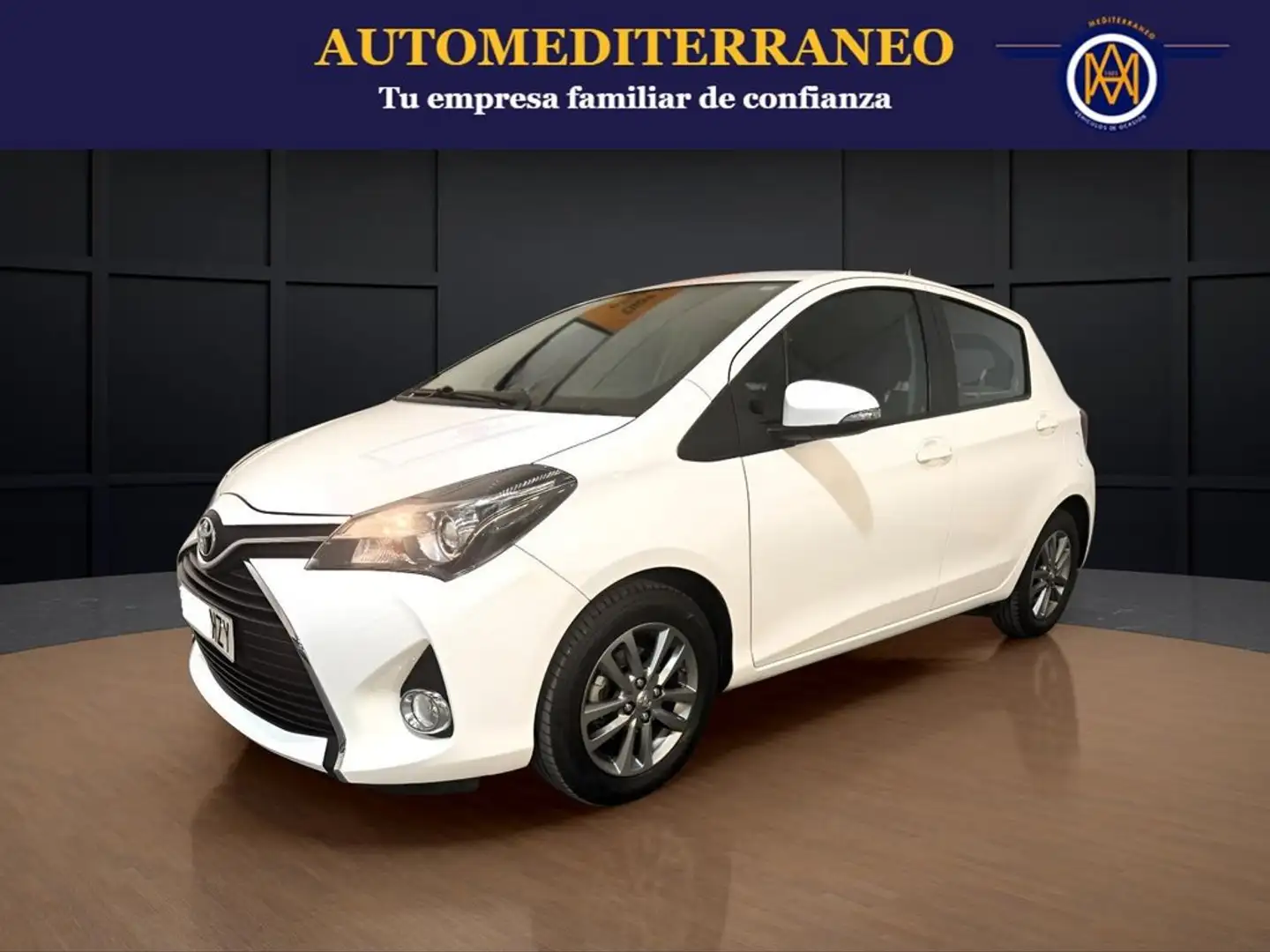 Toyota Yaris 90D Advance Blanco - 1