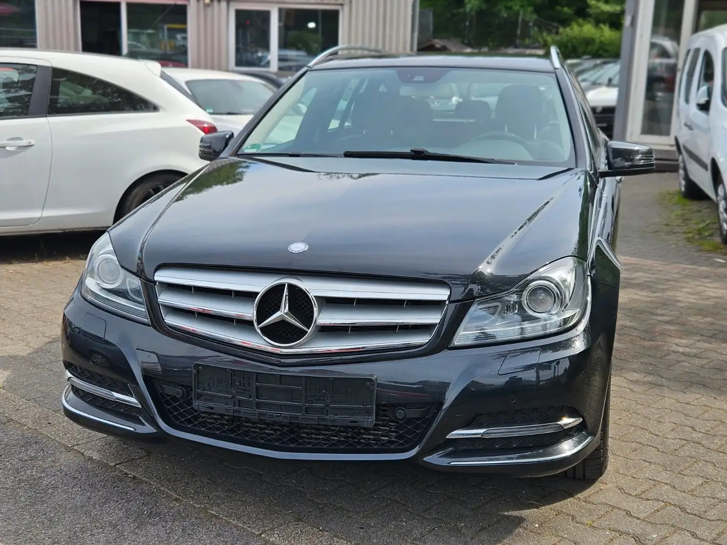 Mercedes-Benz C 220 C -Klasse T-Modell C 220 T CDI BlueEfficiency Schwarz - 1