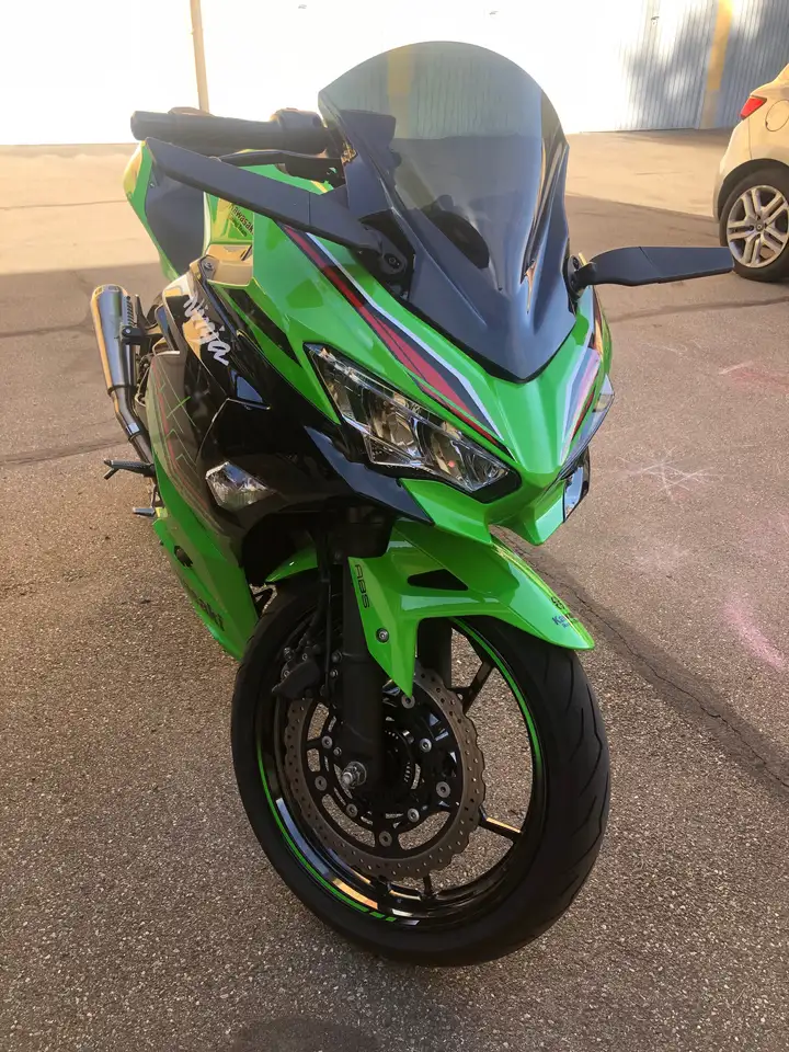 Kawasaki Ninja 400