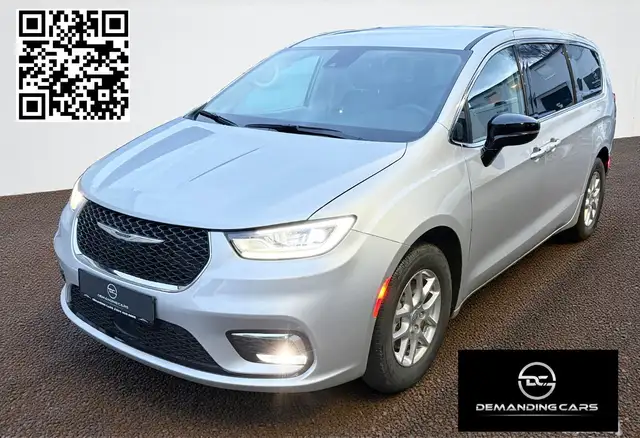 Chrysler Pacifica 3.6 L ACC LED Ledersitze Kamera 7Sitzer