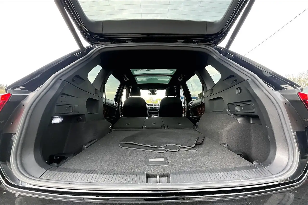 Volkswagen Tiguan снимка Volkswagen Tiguan