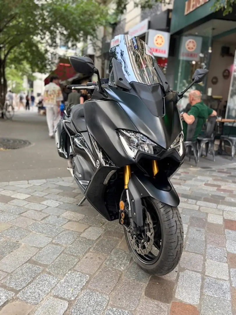 Yamaha TMAX 560 Czarny - 2