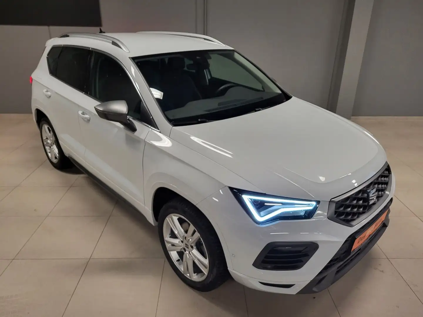 SEAT Ateca -FR- 2.0 TDI DSG *Ganzj.Reif.*Garantie* Weiß - 1