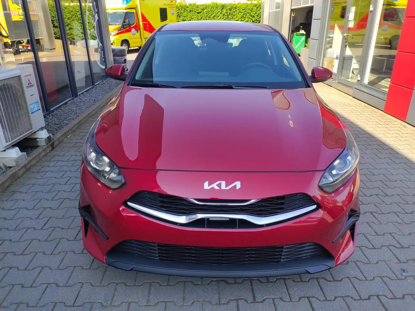 Kia Ceed / cee'd SPIN 1.5 T-GDI AT Kamera*Sitzheizung*APP*Navi 1... Rot - 2
