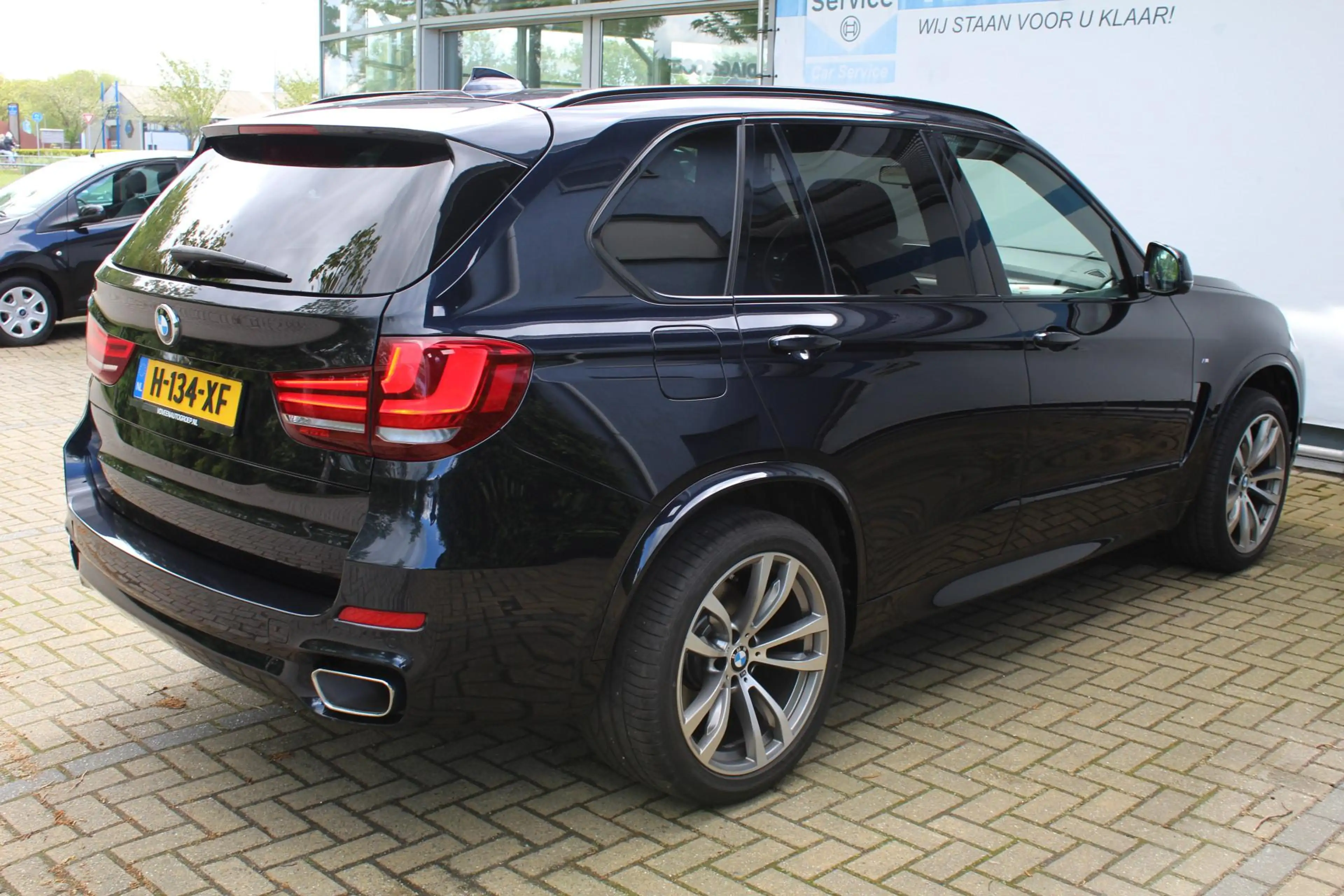 BMW X5 xDrive40d High Executive M-Sport | Panorama dak | — photo 9