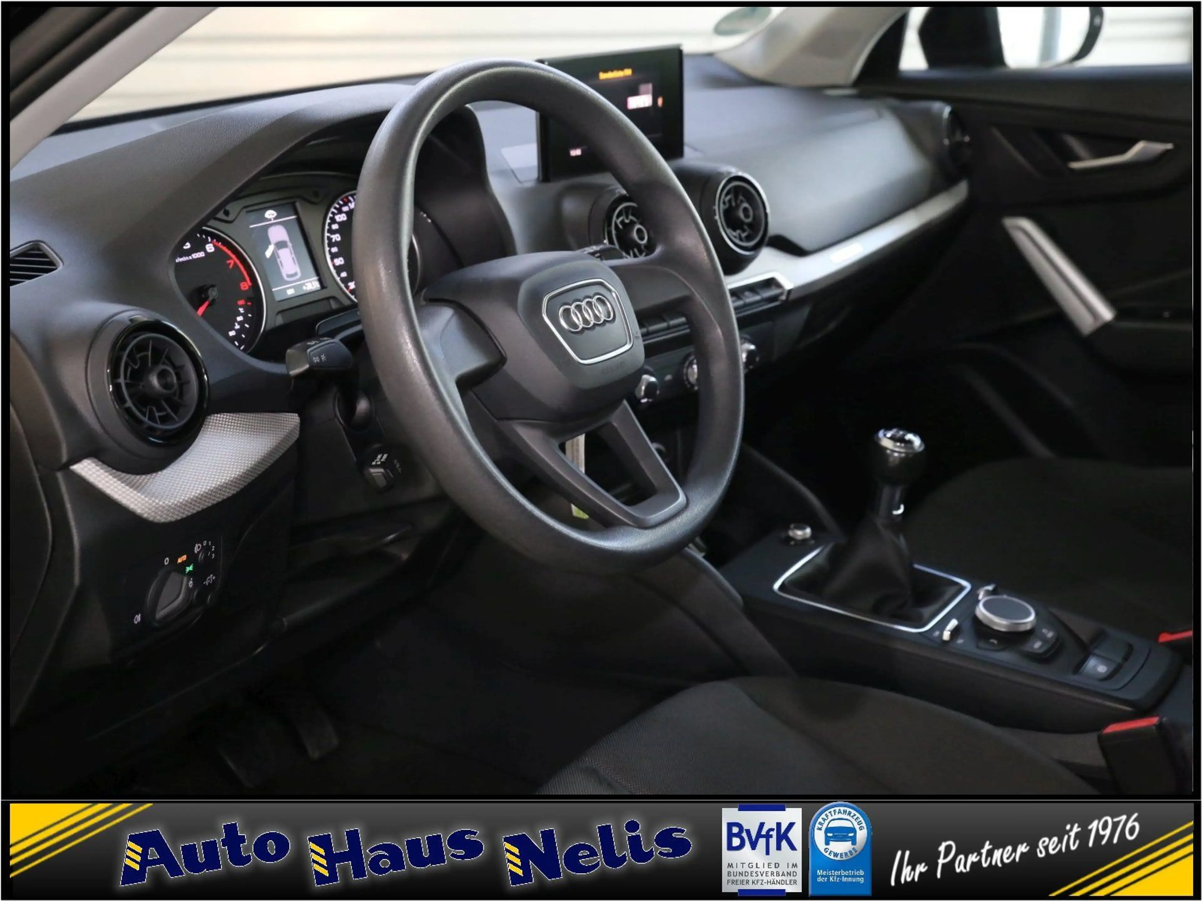 Audi Q2 1,0 TFSI Ultra LM-Felgen AHK Klimaanlage MMI- — photo 9