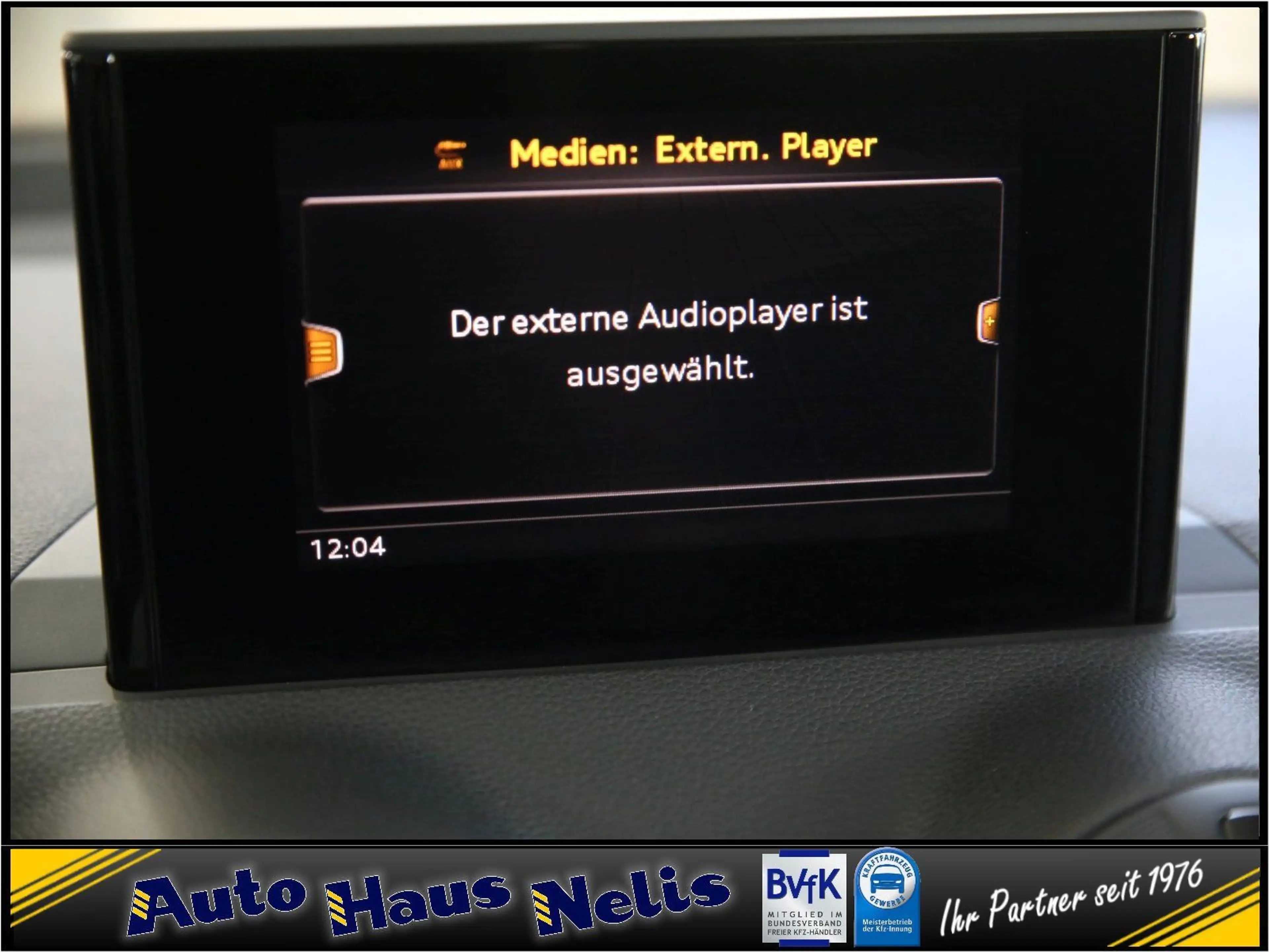 Audi Q2 1,0 TFSI Ultra LM-Felgen AHK Klimaanlage MMI- — photo 14