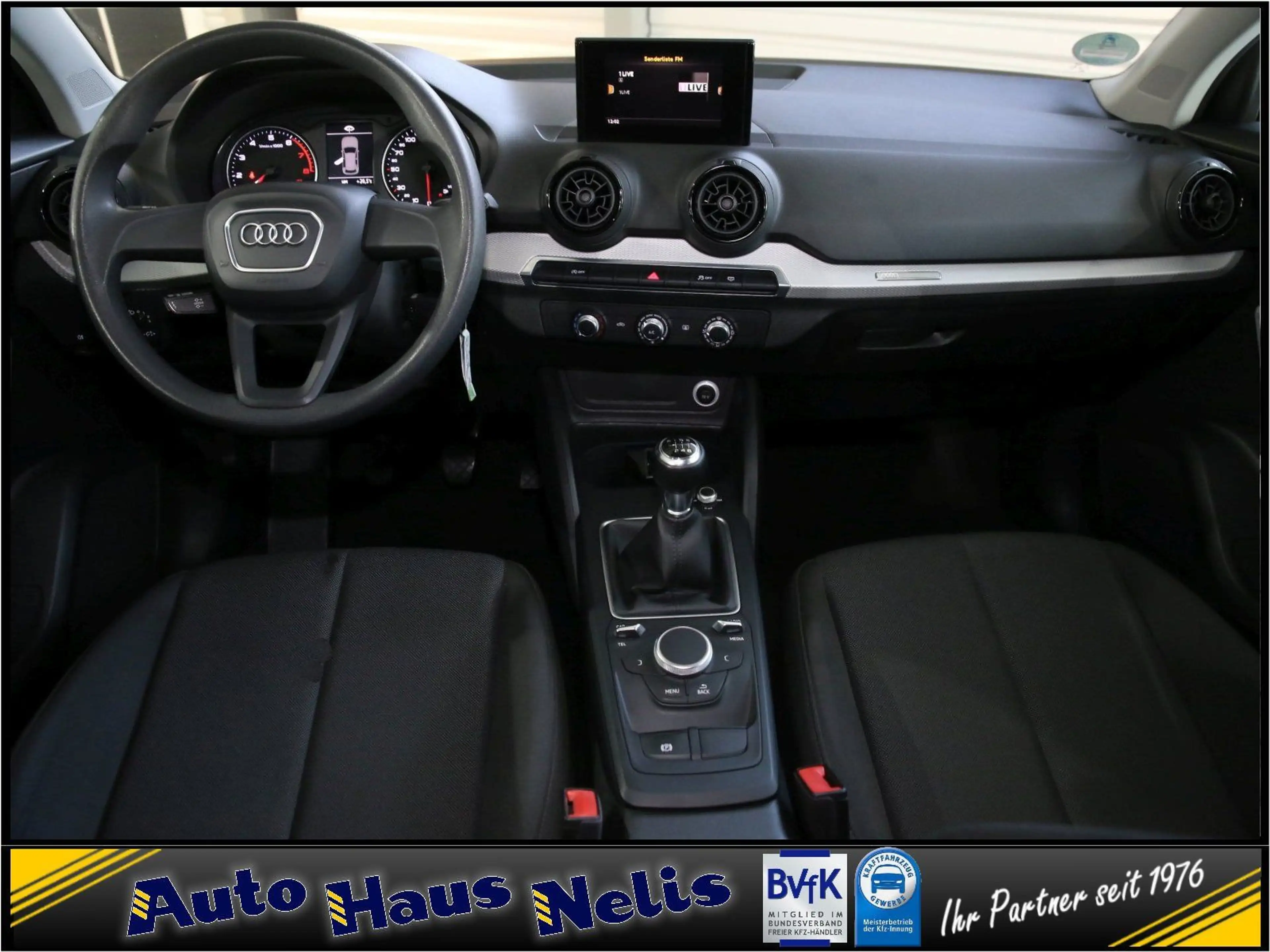 Audi Q2 1,0 TFSI Ultra LM-Felgen AHK Klimaanlage MMI- — photo 10