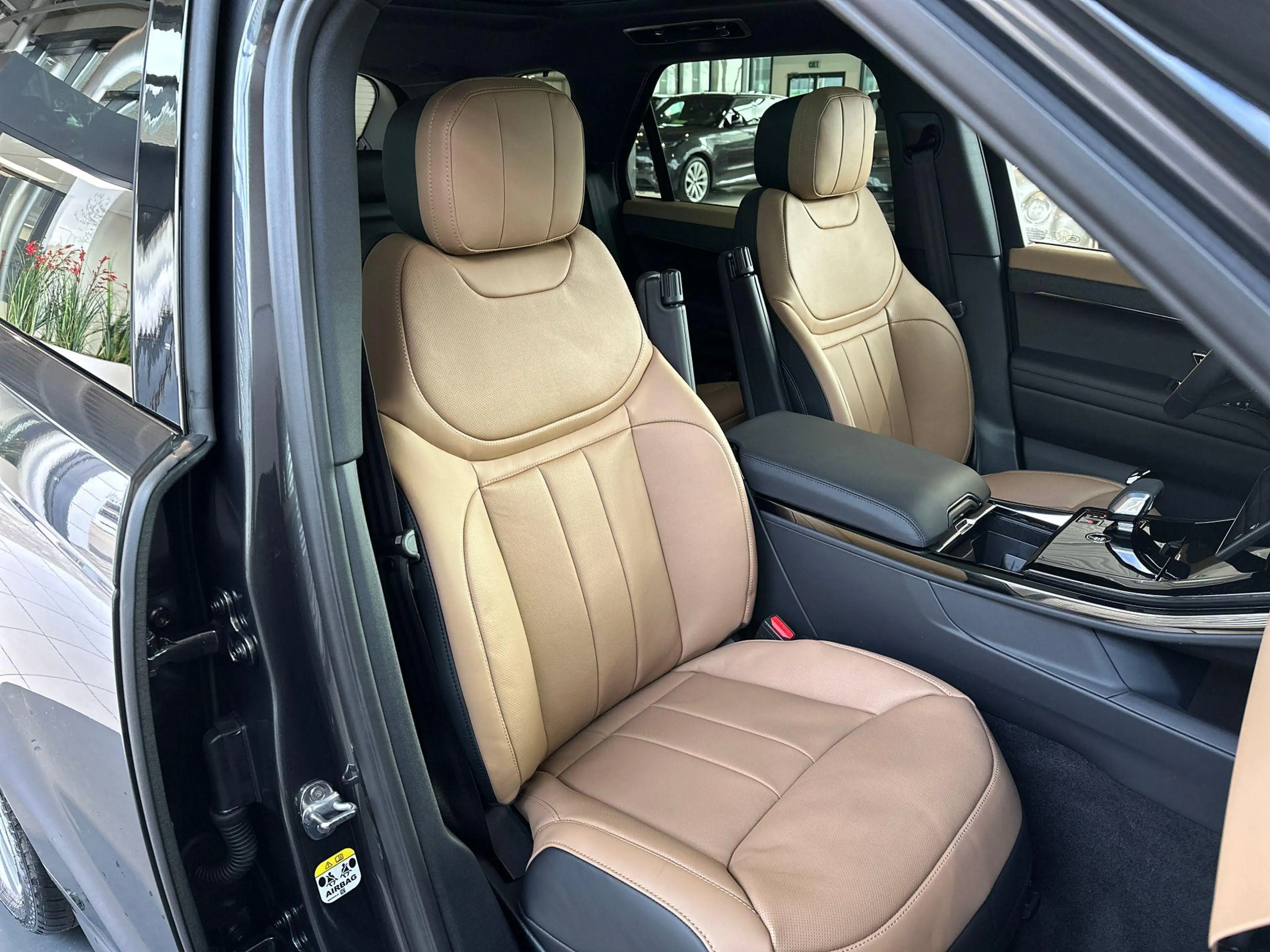 Land Rover Range Rover Sport P460e DYNAMIC HSE -PANO.DAK|23"LM|PREMIUM UPG.INT. — photo 10