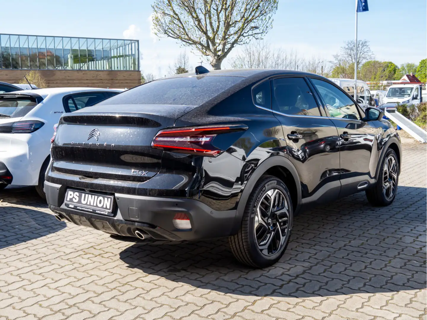 Citroen C4 X 1.2 Max Mild-Hybrid SHZ NAVI ACC HUD LED Nero - 2