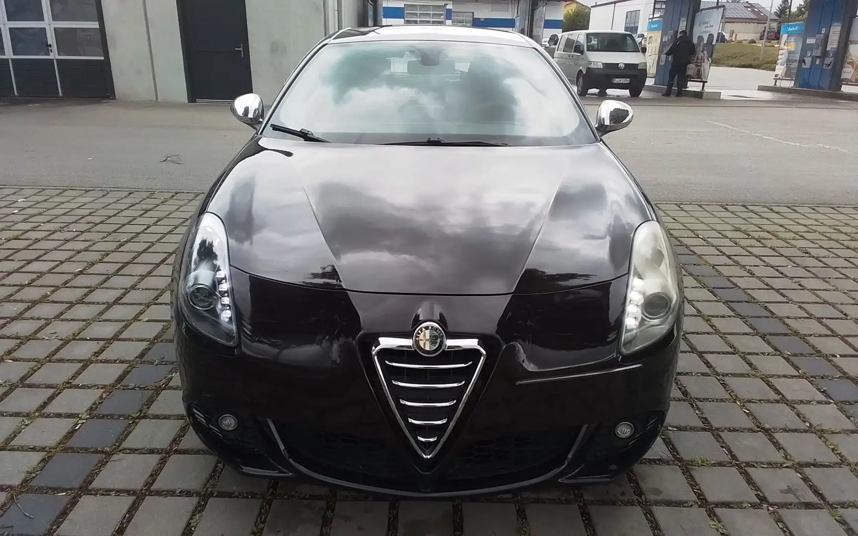 Alfa Romeo Giulietta Turismo Schwarz - 1