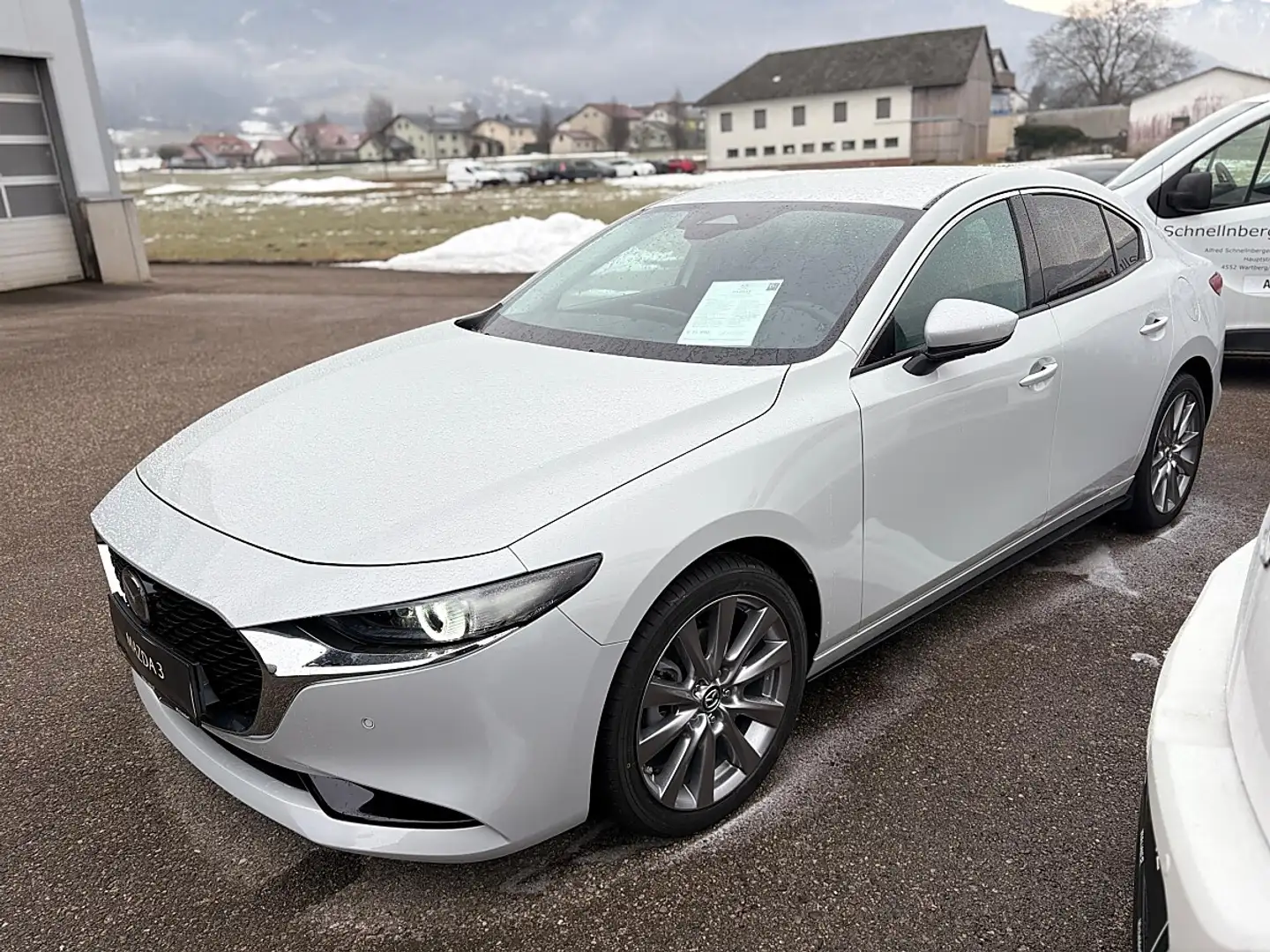 Mazda 3 Mazda3 Sedan e-Skyactiv G140 Takumi Aut. Weiß - 2