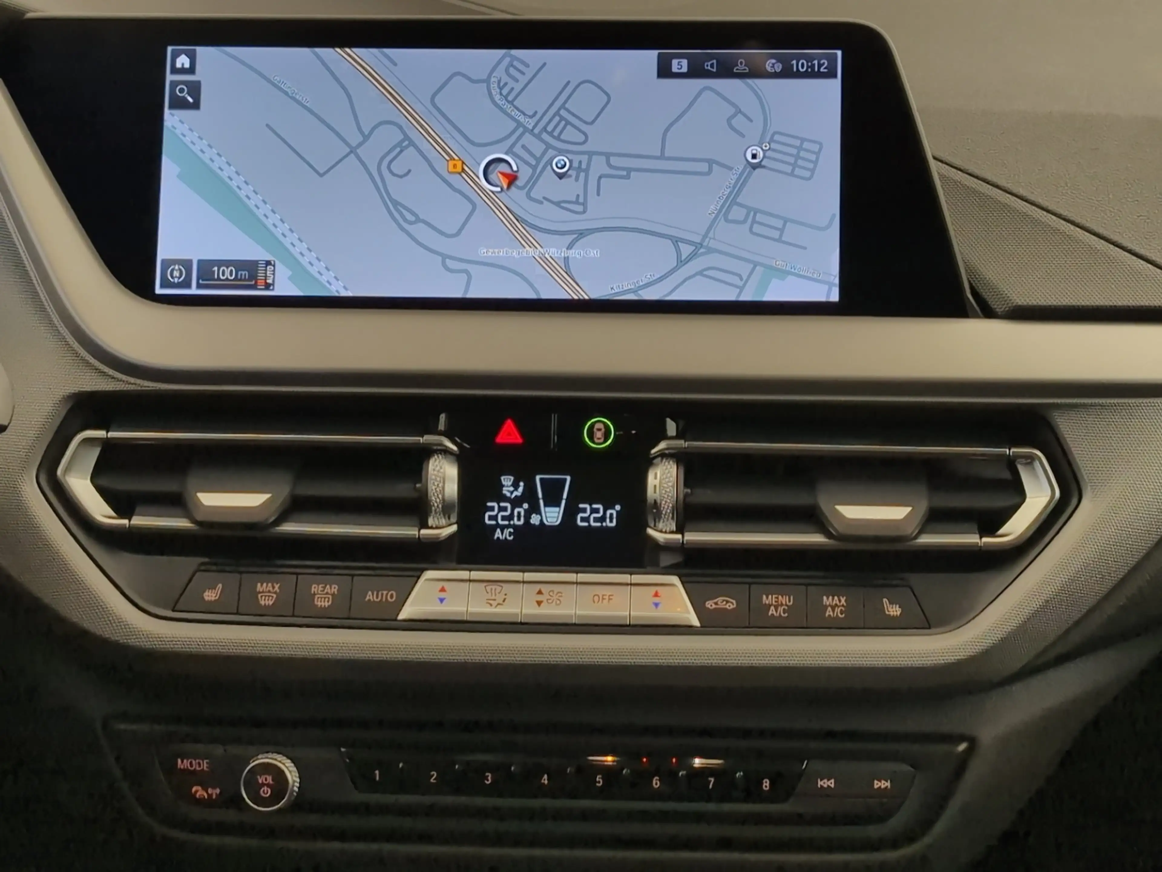 BMW 118 i — photo 7