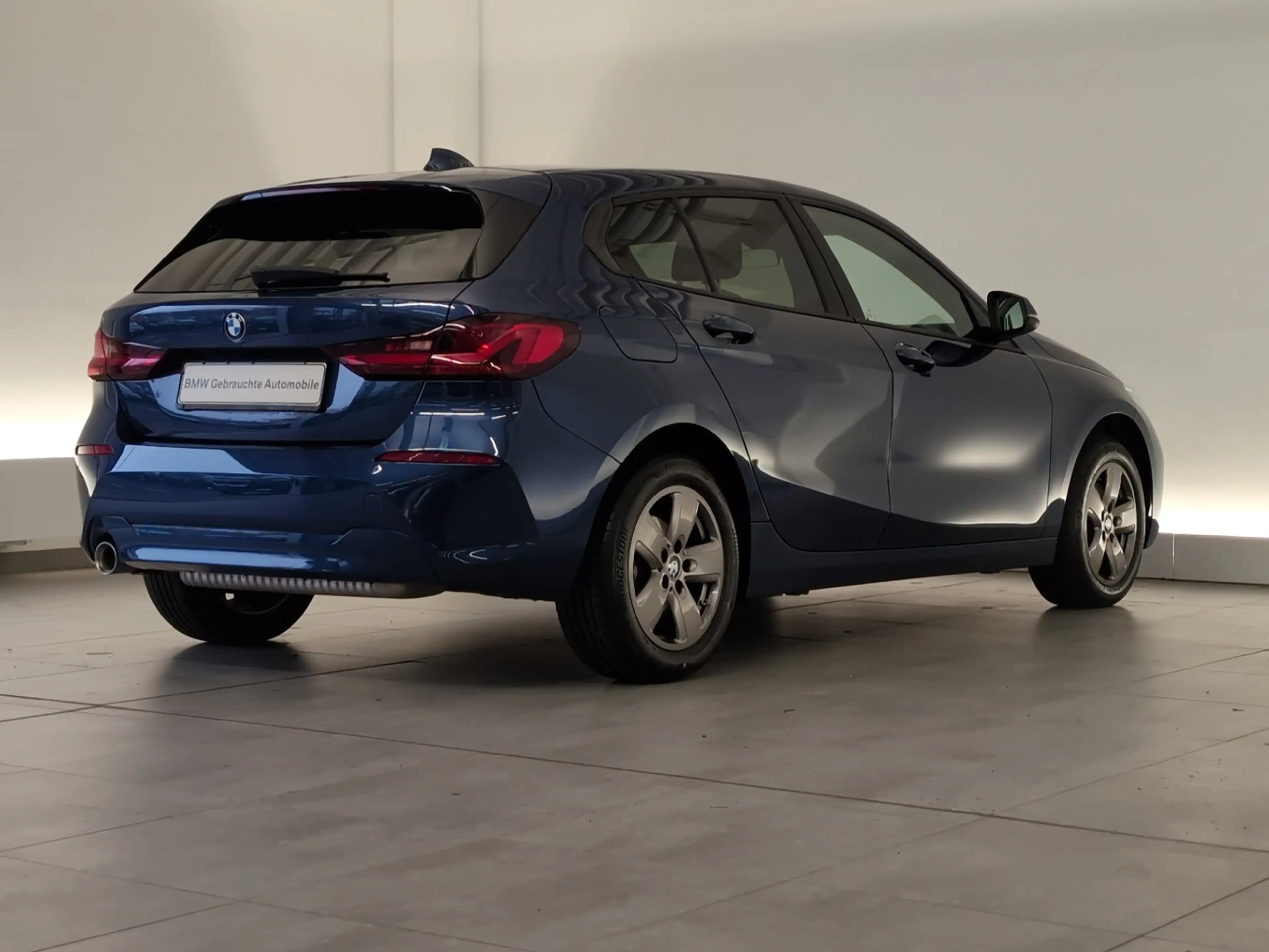 BMW 118 i — photo 9