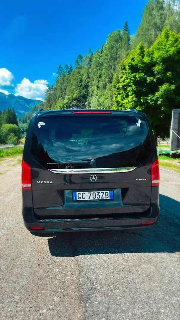 Mercedes-Benz V Long 250 d Premium 4matic auto - 2