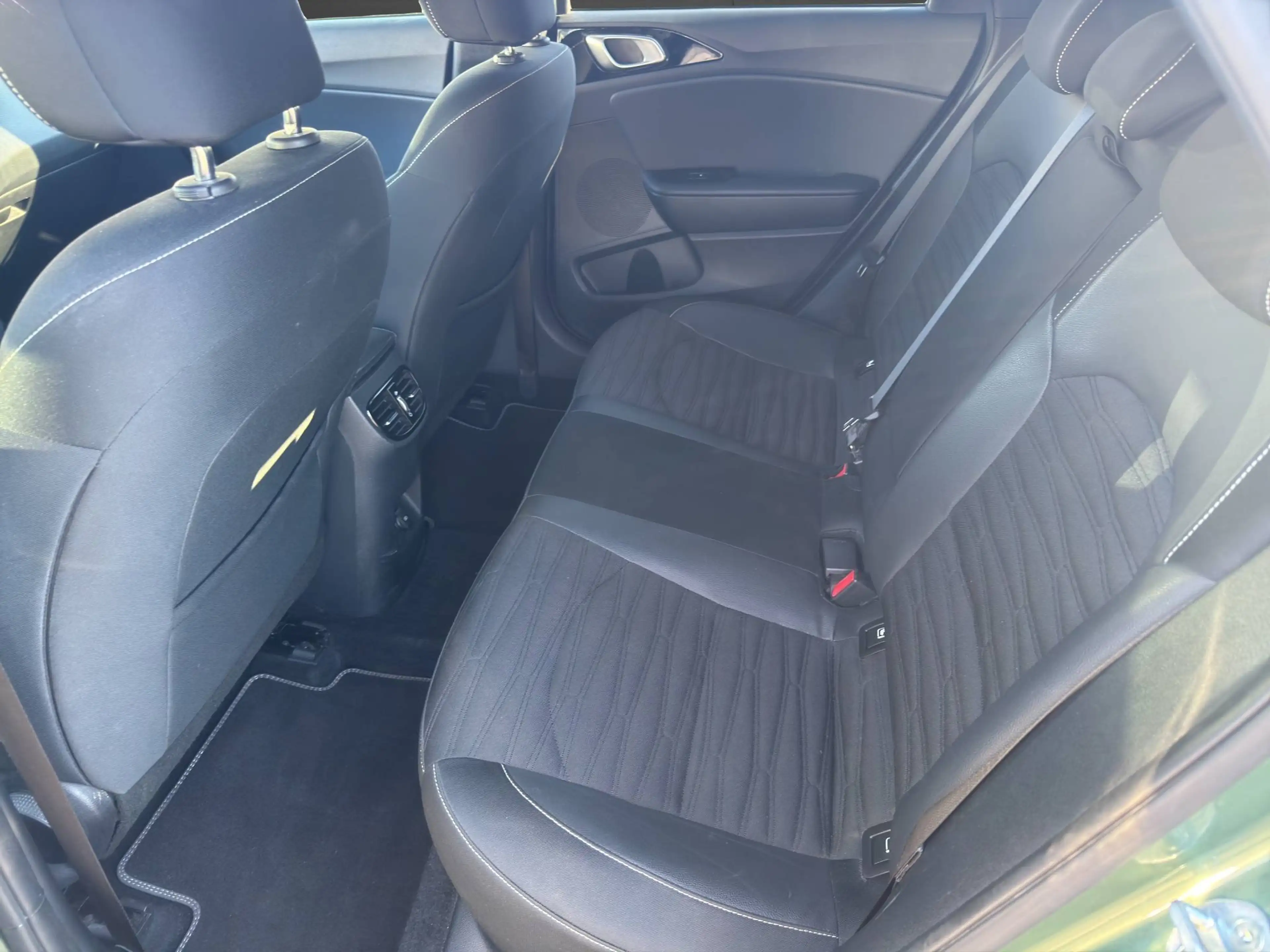 Kia ProCeed / pro_cee'd KIA ProCeed 1.5 T-GDI DCT7 GT-Line — photo 15