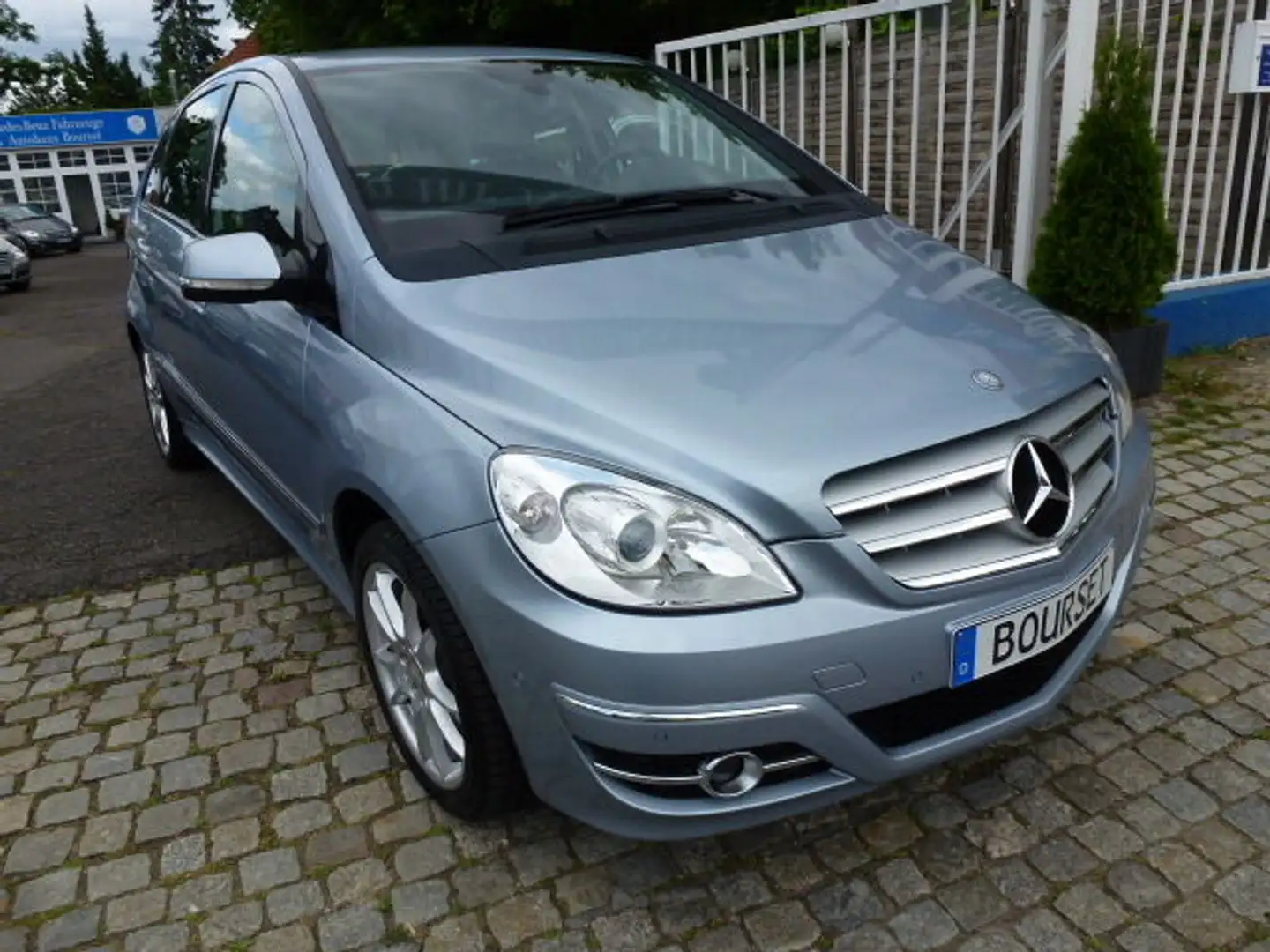 Mercedes-Benz B 170 Autom-Klima-erst 69.000 KM-PTS-el.FH abnehmbare AH Blau - 2