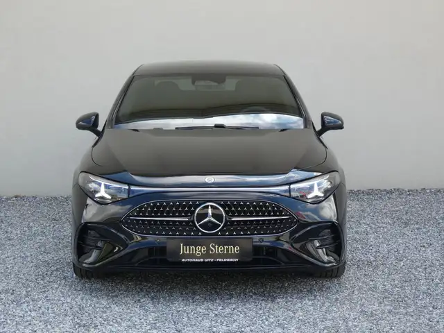 Mercedes-Benz CLA 180 AMG +KeyGo+AHK+SHZ+360°+MBeam+Supersceen Ansicht 4