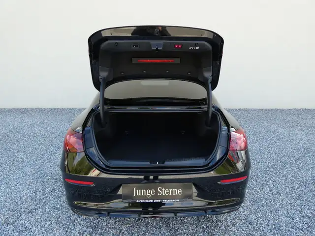 Mercedes-Benz CLA 180 AMG +KeyGo+AHK+SHZ+360°+MBeam+Supersceen Ansicht 10