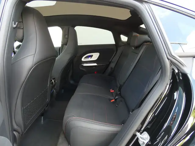 Mercedes-Benz CLA 180 AMG +KeyGo+AHK+SHZ+360°+MBeam+Supersceen Ansicht 13