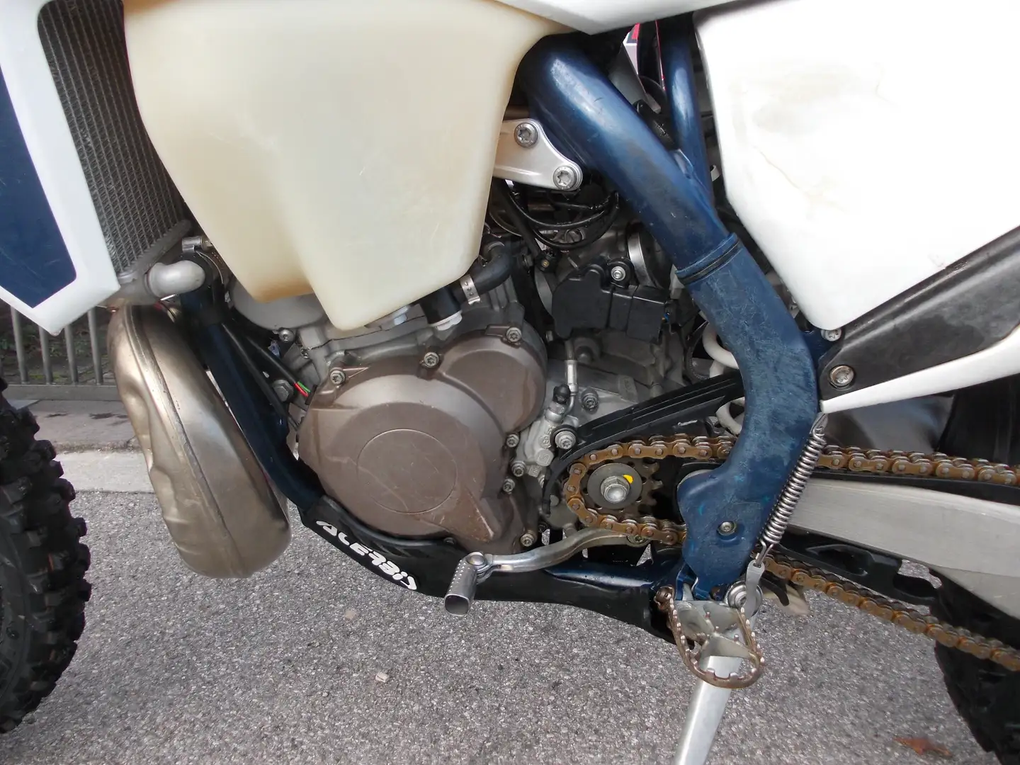 Husqvarna TE 300 2 TEMPI INIEZIONE 2023 Fehér - 2