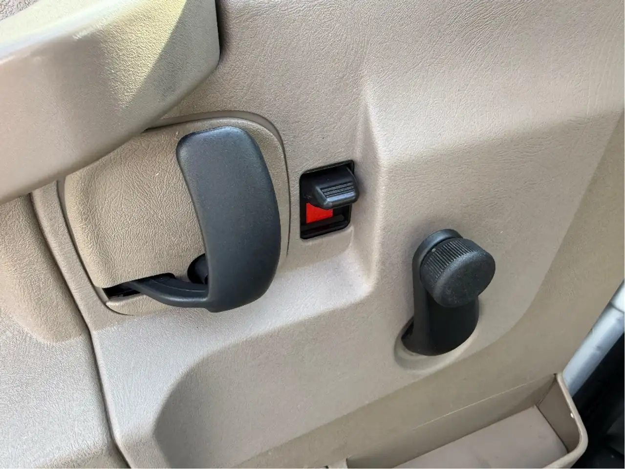 GMC Savana 3500 снимка GMC Savana 3500