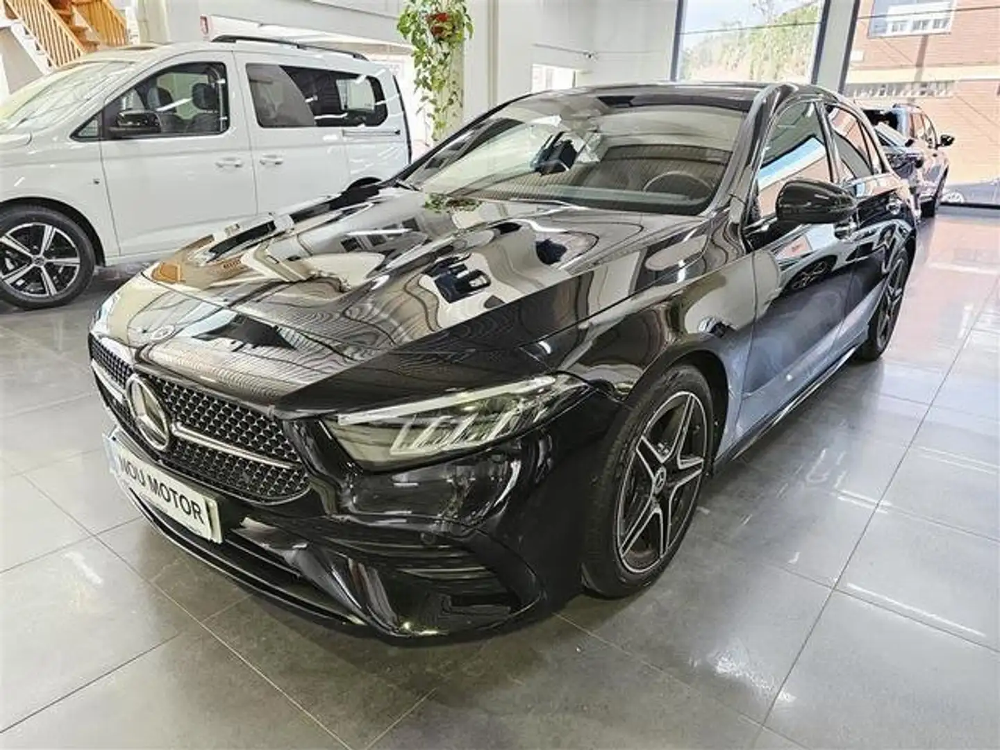 Mercedes-Benz A 200 Progressive Line Advanced 7G-DCT Negro - 1