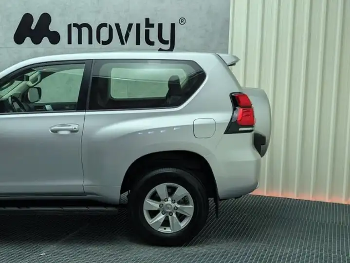 Toyota Land Cruiser 3P 2.8 D-4D VX (2021) 2021, foto 17