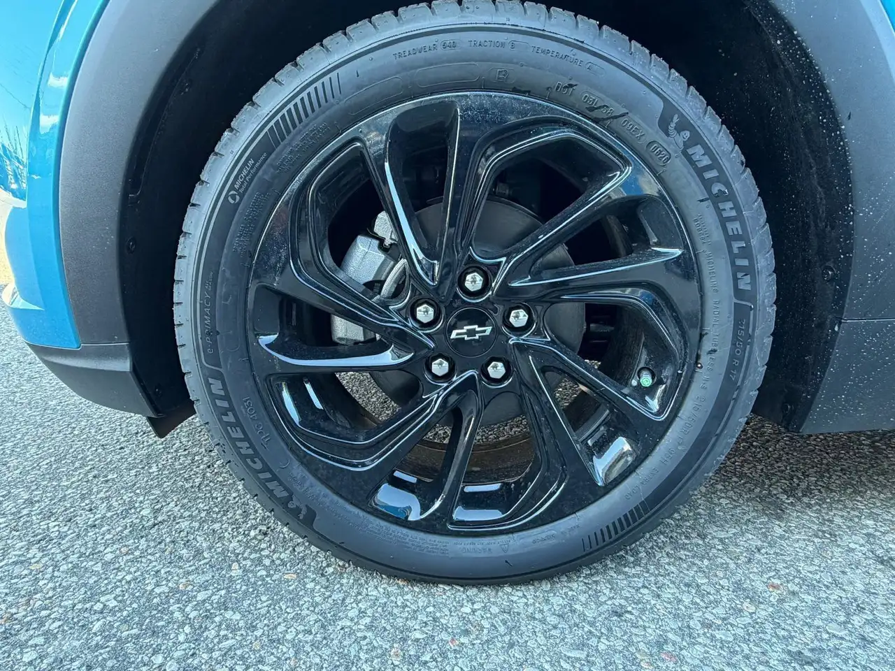 Chevrolet Bolt снимка Chevrolet Bolt