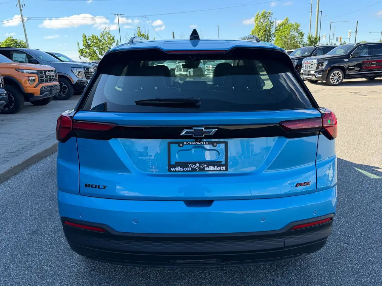 Chevrolet Bolt снимка Chevrolet Bolt